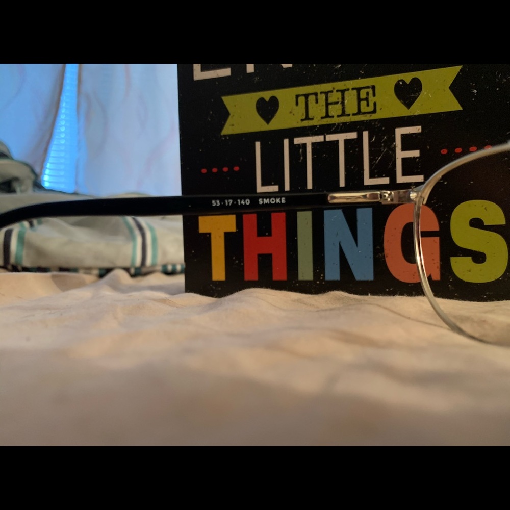 Eyeglasses - Picture 5 of 6